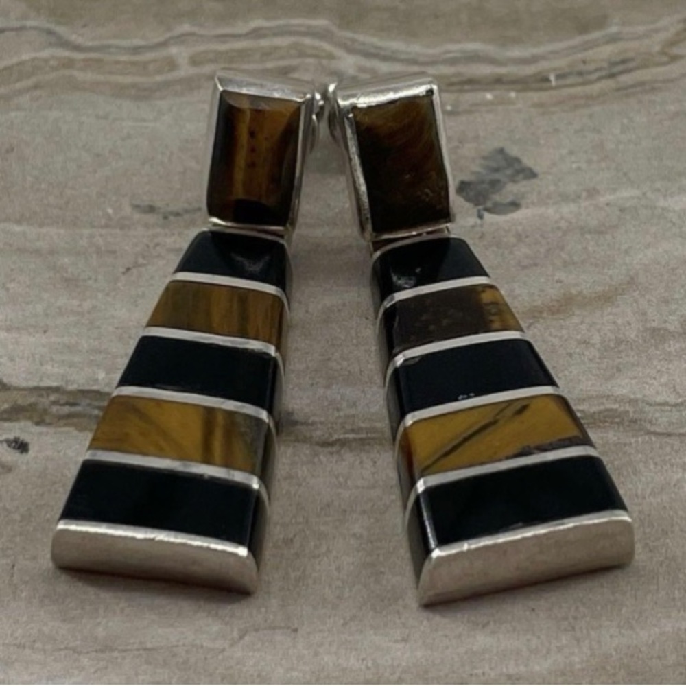 Intricate Sterling .925 Silver, Onyx and Tiger’s Eye drop earrings
